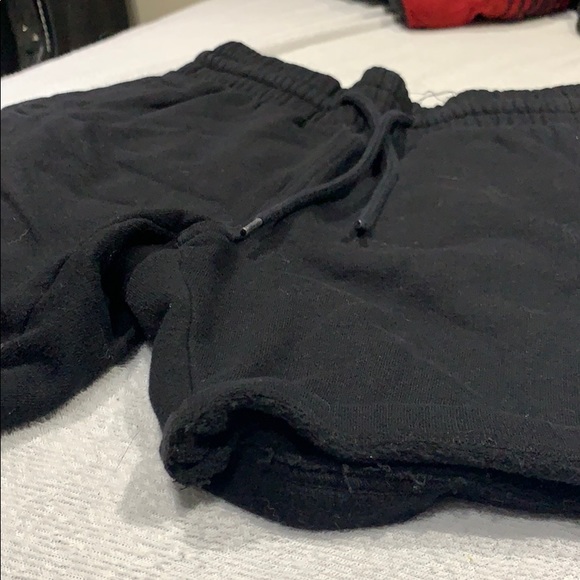 H&M shorts - Picture 2 of 3